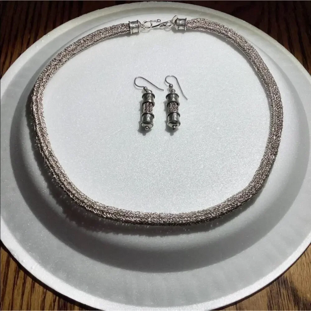 100% Silver Knitted Necklace & Earrings Set